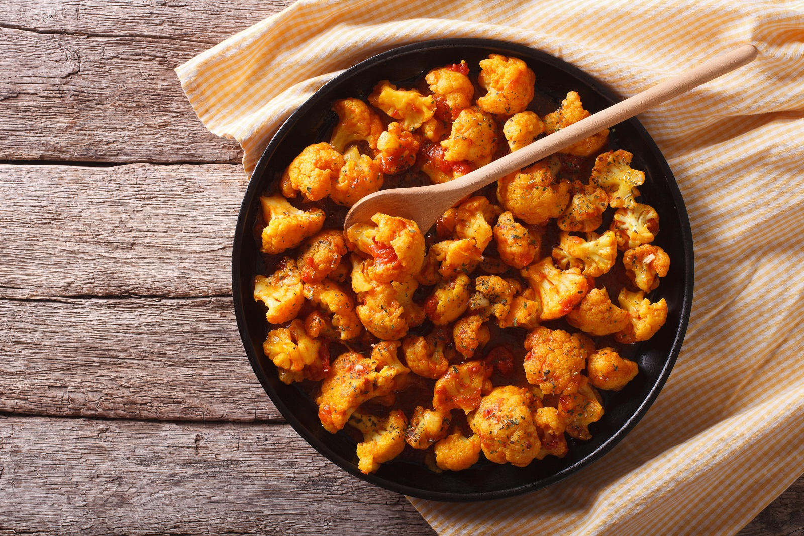 Veggipedia - Cauliflower with Italian tomato sauce
