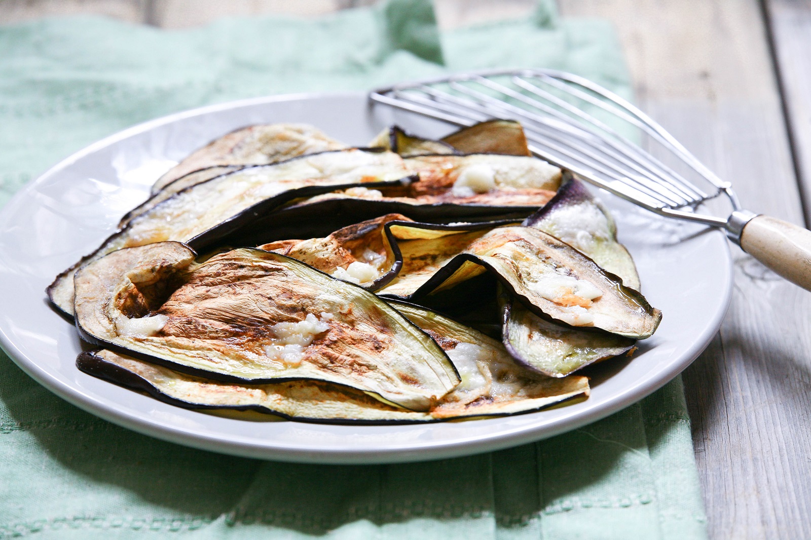 Veggipedia - Grilled aubergine with goat cheese