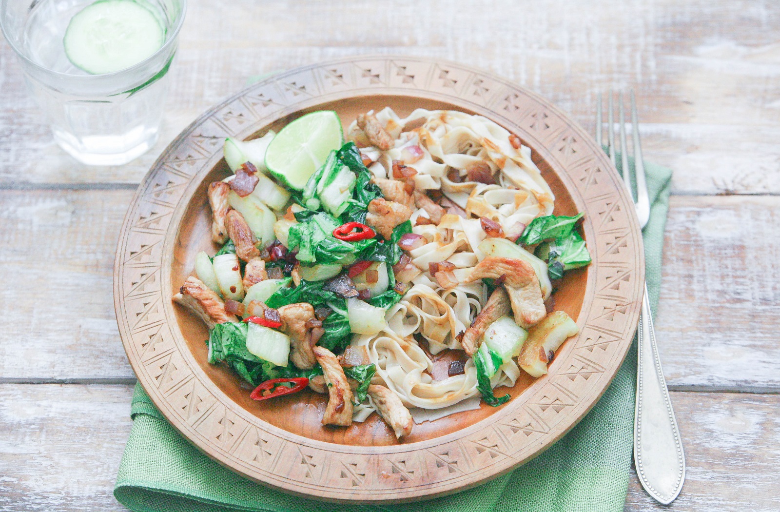 Veggipedia - Stir-fried meat with pak choi