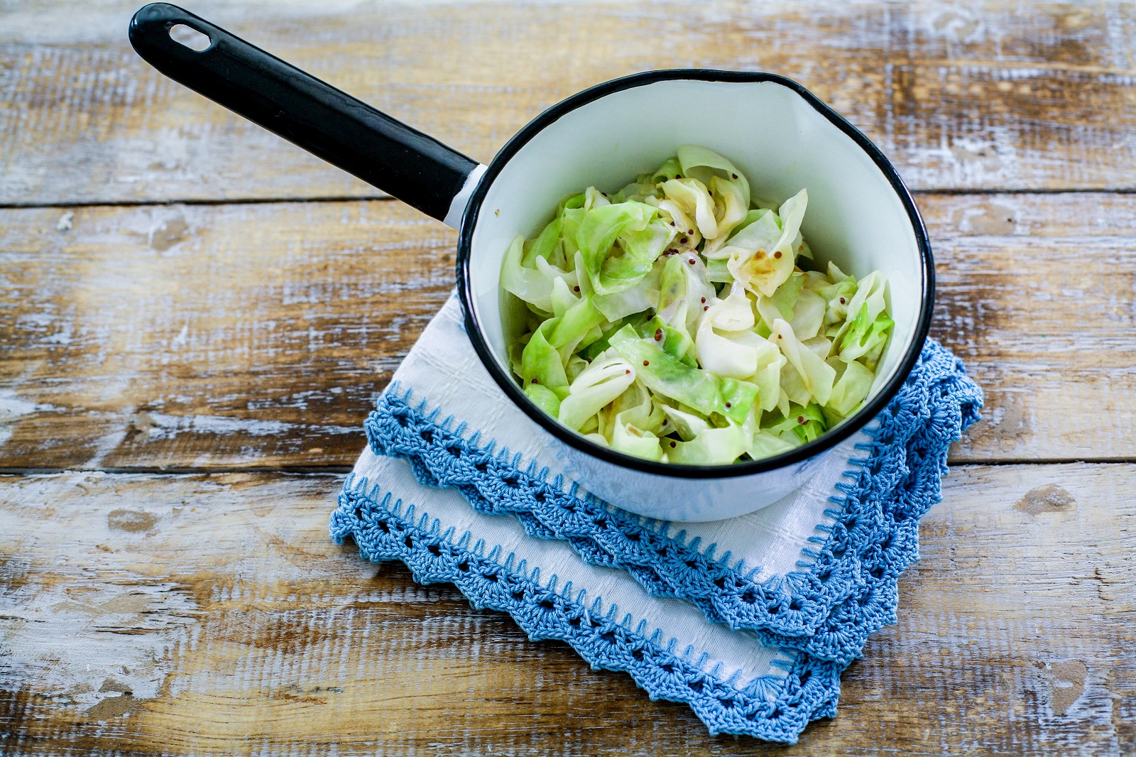 Veggipedia - Green cabbage with mustard and cream