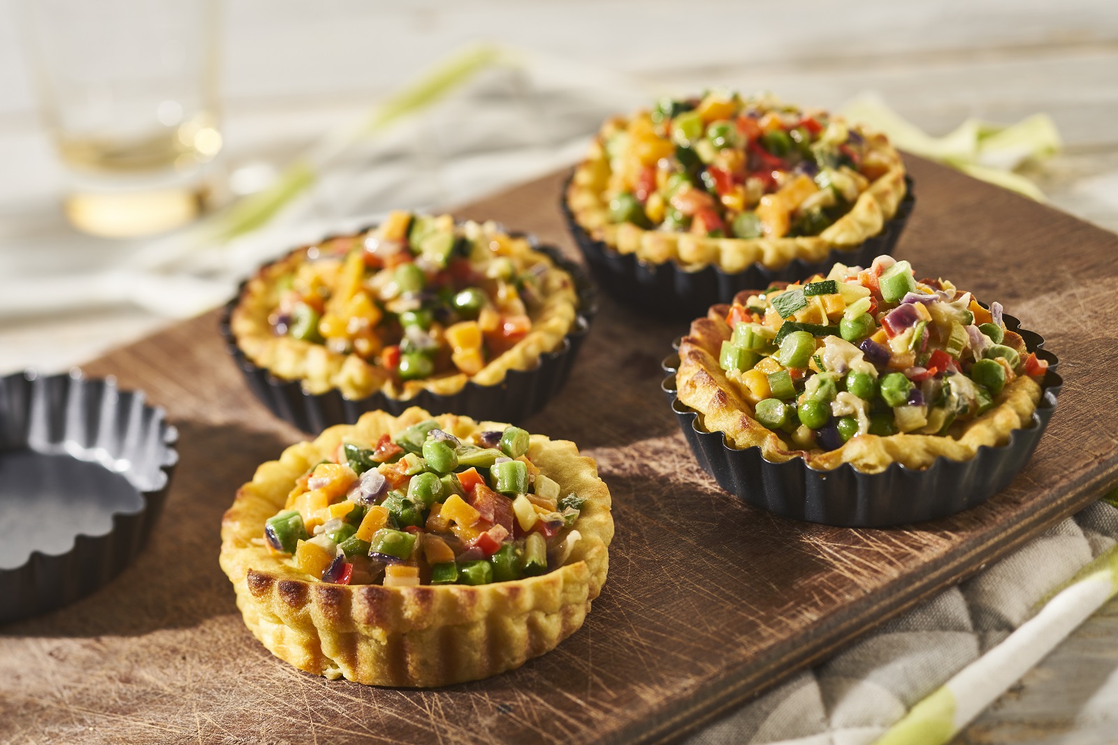 Veggipedia - Potato trays stuffed with vegetables