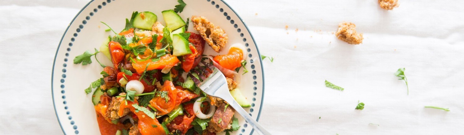 Veggipedia - Pepper salad with homemade croutons