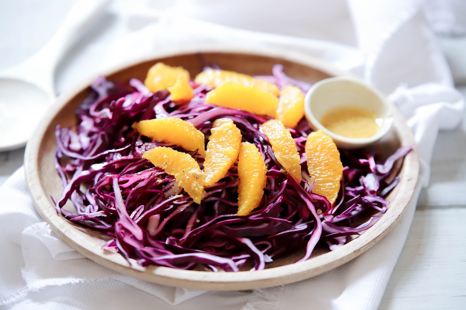 Veggipedia - Red cabbage salad with orange and mustard