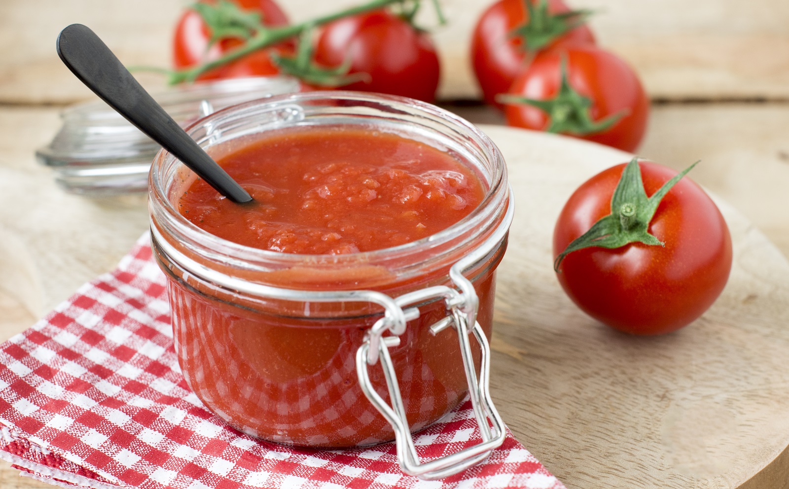 Veggipedia - Homemade tomato ketchup