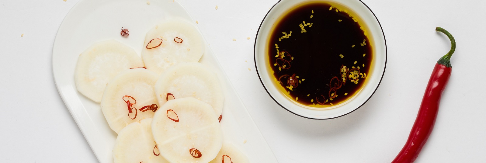 Veggipedia - Retich with soy sauce and sesame