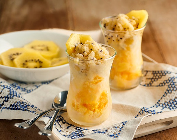 Veggipedia - Homemade slush puppy of kiwi, apricot and mint