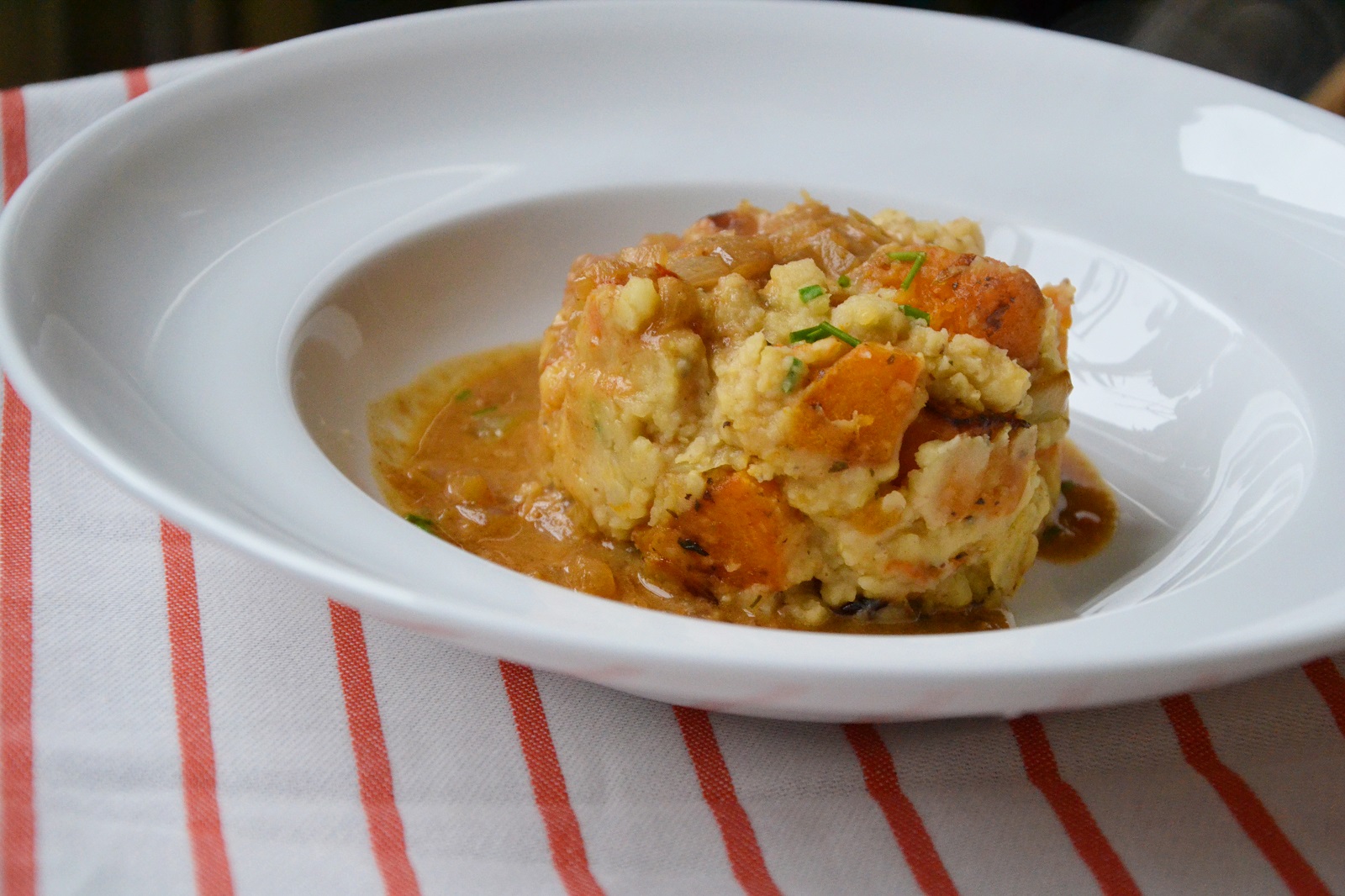 Veggipedia - Vegan stew of roasted pumpkin, lentils and peanut gravy by Joke Boon